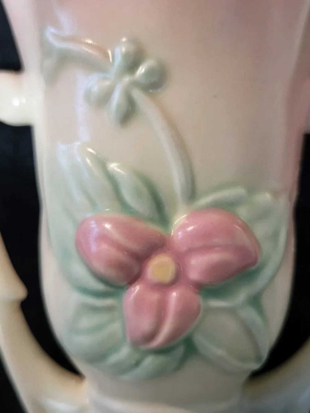Vintage 1940s Hull Art Pottery Wildflower Vase Double Handled Pastel W-3